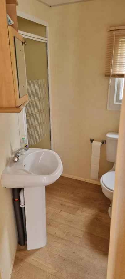 8 Berth Caravan Direct Beach Access Инголдмелс Екстериор снимка